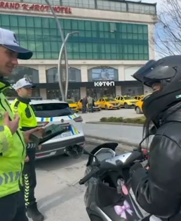 225 Motosiklet Sürücüsüne Trafik Güvenliği Eğitimi