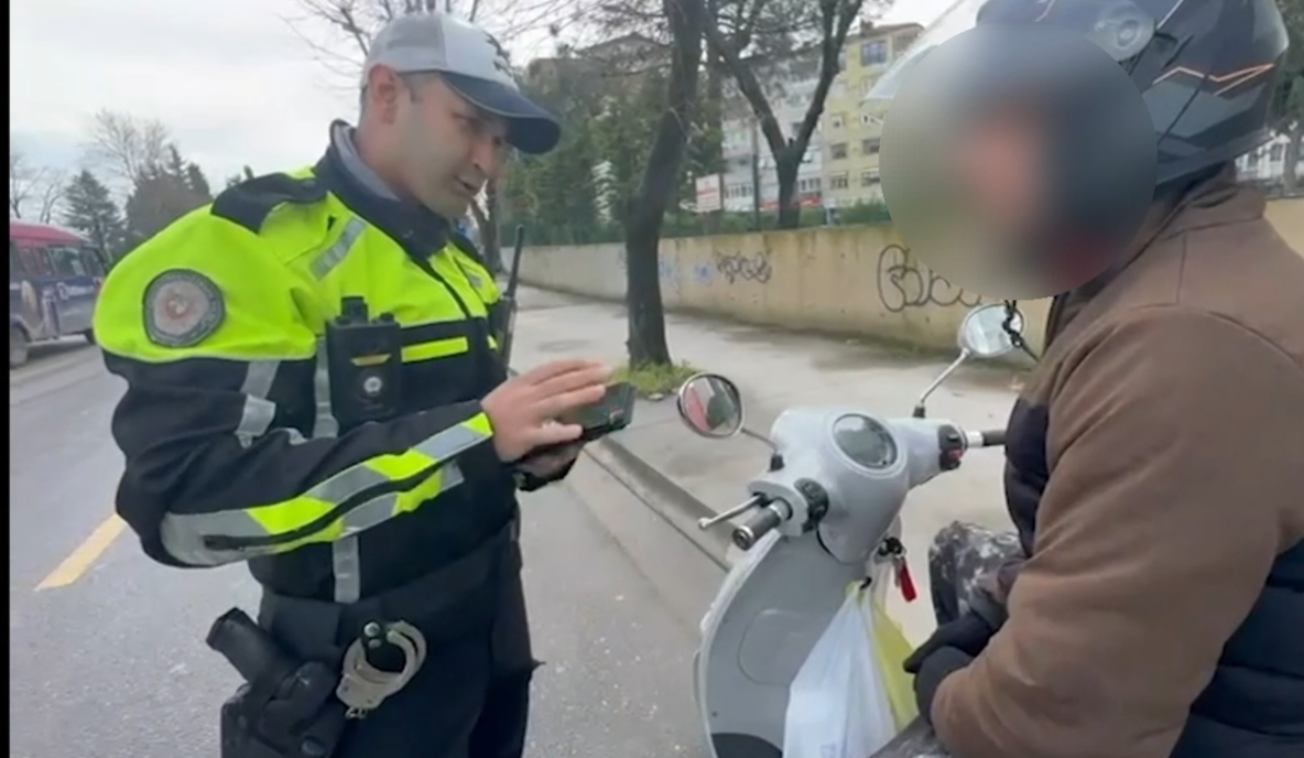 225 Motosiklet Sürücüsüne Trafik Güvenliği Eğitimi