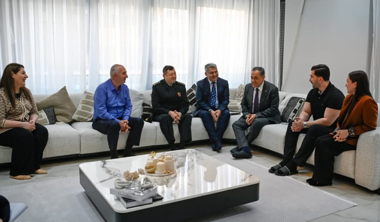 Yalova Valisi Usta’dan DEAŞ Operasyonunda Yaralanan Polislere Moral Ziyareti