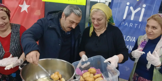 İYİ Parti’den Yalova’da Gönüllere Dokunan Etkinlik: Köylü Pazarında Pişi İkramı