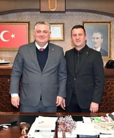 Yalova Esnaf Odası’ndan Belediye Başkanı Mehmet Gürel’e Ziyaret: Esnafın Talepleri Masaya Yatırıldı