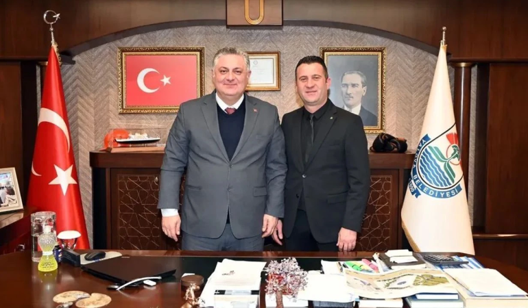 Yalova Esnaf Odası’ndan Belediye Başkanı Mehmet Gürel’e Ziyaret: Esnafın Talepleri Masaya Yatırıldı 6 Yalova Esnaf Odası’ndan Belediye Başkanı Mehmet Gürel’e Ziyaret: Esnafın Talepleri Masaya Yatırıldı