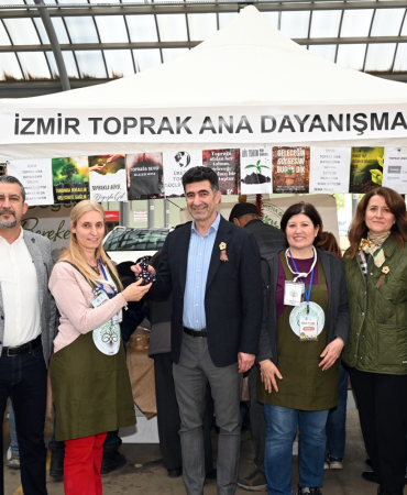 Yalova’da Atalık Tohum Coşkusu: Yerel Tohumlar Takas Edildi, Doğal Üretim Vurgusu Yapıldı