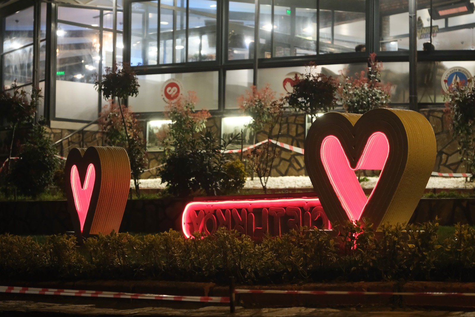 ÇİFTLİKKÖY’DE FOTOĞRAF ÇEKİLME NOKTALARI İLGİ GÖRÜYOR