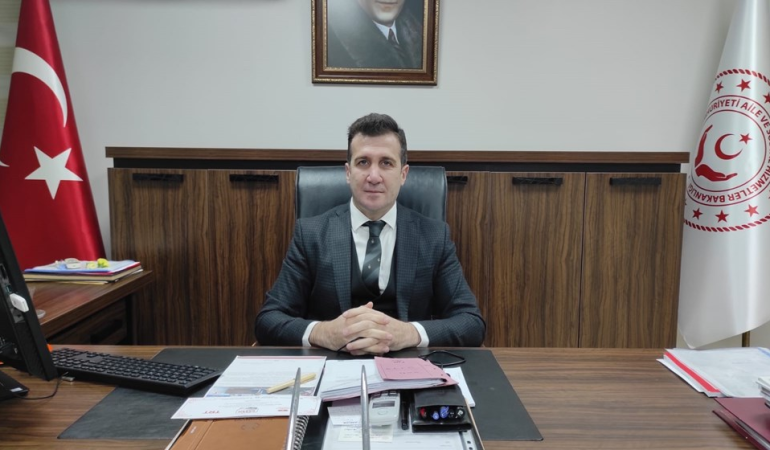 Yalova Aile ve Sosyal Hizmetler İl Müdürü Arif Laçin’den 8 Nisan Romanlar Günü Mesajı