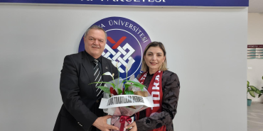 Yalova Tokatlılar Derneği’nden YAÜ Tıp Fakültesi Dekanlığına Anlamlı Ziyaret