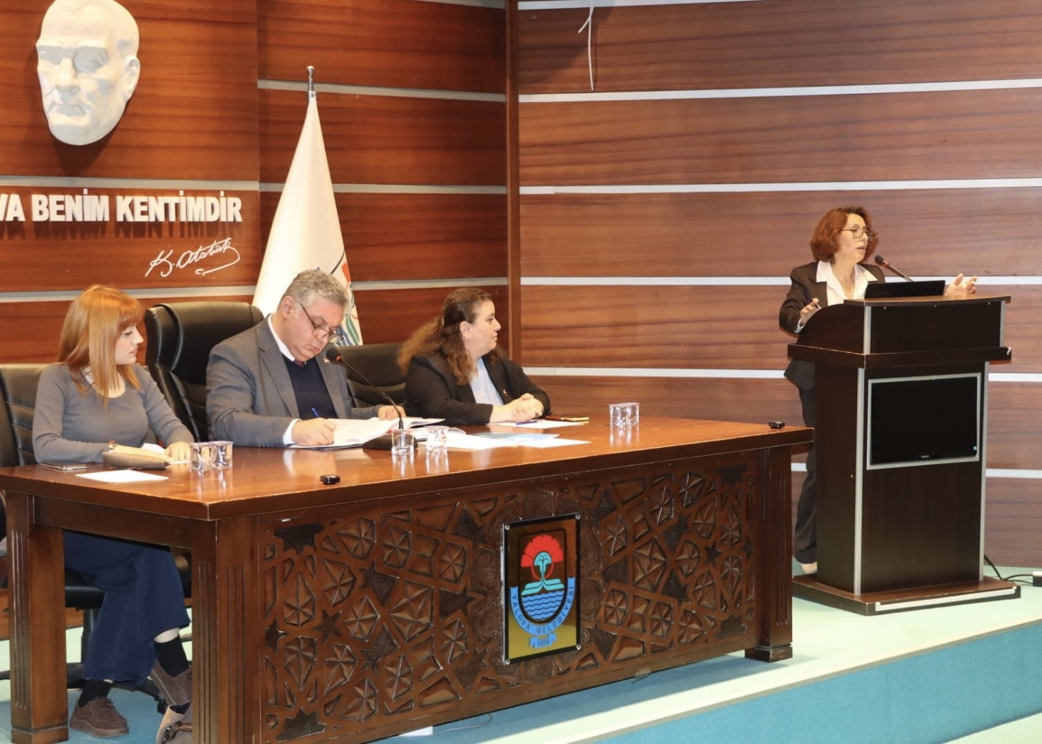 Yalova Belediyesi Nisan Ayı Meclis Toplantısı Gerçekleştirildi: 2025 Faaliyet Raporu Paylaşıldı