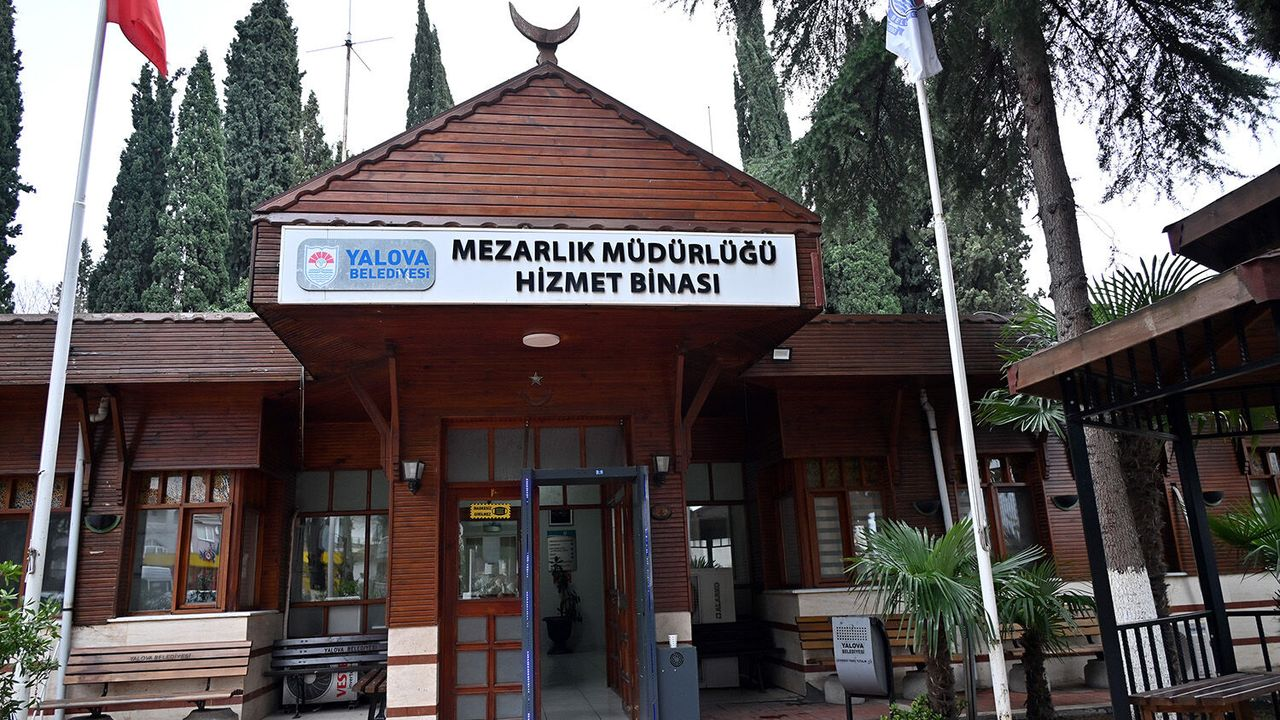 Yalova Belediyesi Mezarlıklar Müdürlüğü’nden Örnek Hizmet: 2026’nın İlk 3 Ayında 365 Cenazeye Destek