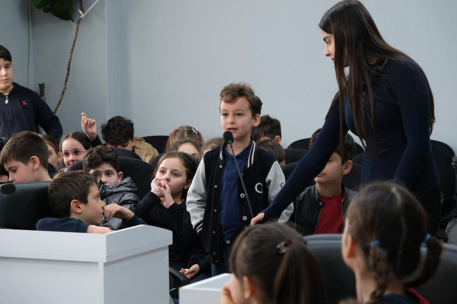 TED KOLEJLİLER DERSLERİNİ ÇİFTLİKKÖY BELEDİYESİ’NDE İŞLEDİ 5 TED KOLEJLİLER DERSLERİNİ ÇİFTLİKKÖY BELEDİYESİ’NDE İŞLEDİ