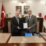 TSK Güçlendirme Vakfı’ndan Yalova’da Anlamlı Teşekkür: Hayırsever Mehmet Dalkun’a Belge Takdimi