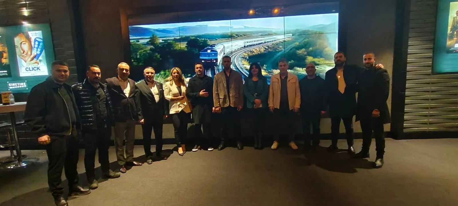 “Çatlı 1” Sinema Filmi Yalova’da Büyük İlgi Gördü: Gala Gösterimi Yoğun Katılımla Gerçekleşti 7 “Çatlı 1” Sinema Filmi Yalova’da Büyük İlgi Gördü: Gala Gösterimi Yoğun Katılımla Gerçekleşti