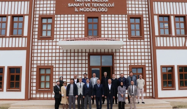 YALOVA OSB’DE YATIRIM ATAĞI SÜRÜYOR: KAMU HİZMET KAMPÜSÜ DEVREDE 6 YALOVA OSB’DE YATIRIM ATAĞI SÜRÜYOR: KAMU HİZMET KAMPÜSÜ DEVREDE