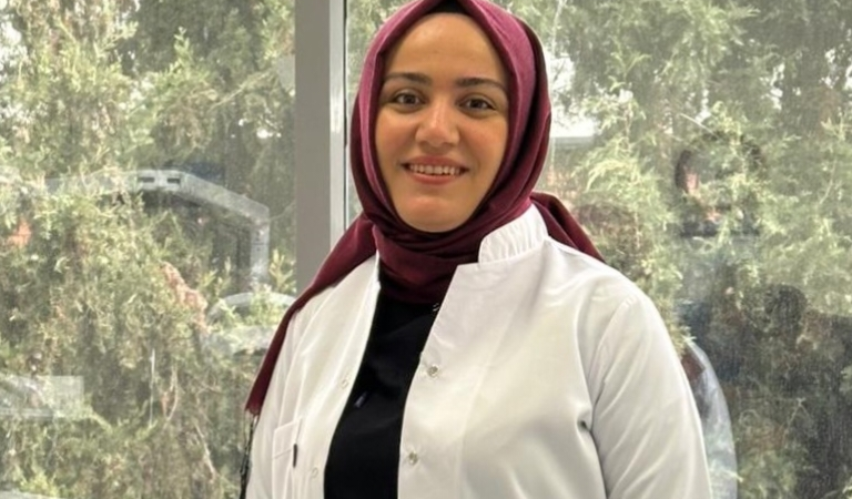 HAMİLELİKTE AĞIZ VE DİŞ SAĞLIĞI HAYATİ ÖNEM TAŞIYOR
