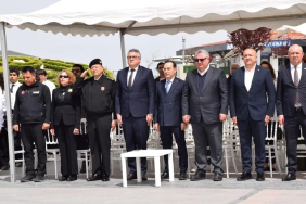 TAHİR İLE ZÜHRE SANATSEVERLERLE BULUŞTU 1 thumbnail