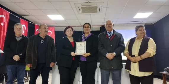 Ebru Kaplan’dan İlham Veren Hikâye: “Var Olmanın Notları” Söyleşisi Yoğun İlgi Gördü 10 Ebru Kaplan’dan İlham Veren Hikâye: “Var Olmanın Notları” Söyleşisi Yoğun İlgi Gördü