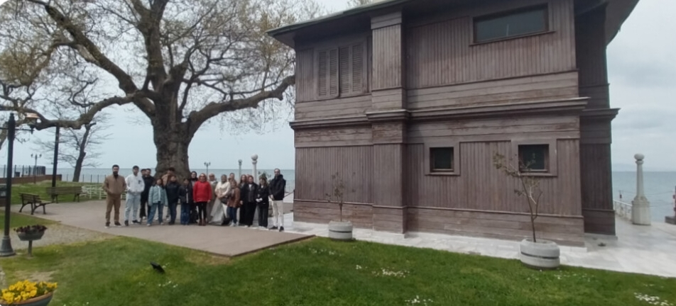 Yalova Turizm Haftası’nda Tanıtım Atağı: Üniversite Öğrencileri Şehrin Değerlerini Yerinde Keşfetti