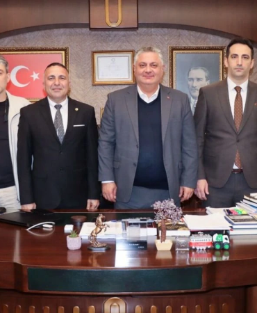 BAŞKAN MEHMET GÜREL’E ANLAMLI ZİYARET: YEREL BASINA DESTEK VURGUSU