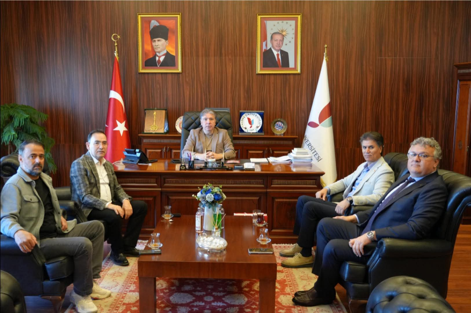 Yalova Üniversitesi’nde Curling Zirvesi: Milli Takım Forması Takdim Edildi