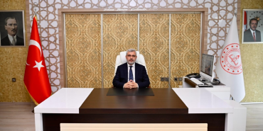 İL MİLLÎ EĞİTİM MÜDÜRÜMÜZ AYTEKİN YILMAZ'IN 23 NİSAN ULUSAL EGEMENLİK VE ÇOCUK BAYRAMI MESAJI