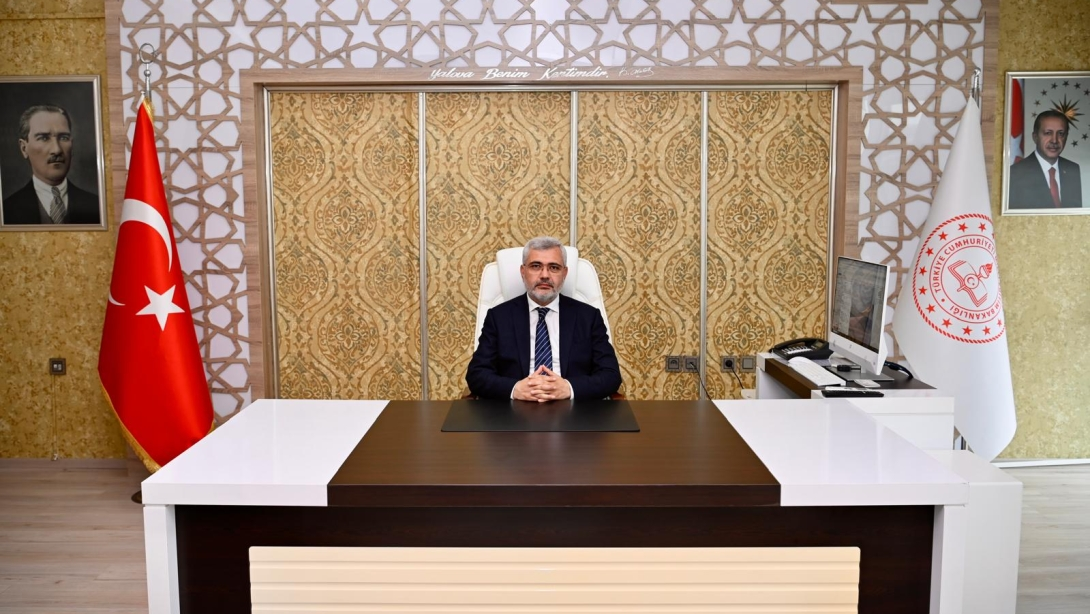 İL MİLLÎ EĞİTİM MÜDÜRÜMÜZ AYTEKİN YILMAZ'IN 23 NİSAN ULUSAL EGEMENLİK VE ÇOCUK BAYRAMI MESAJI