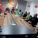 SERMAYECİK’Lİ YABAN MERSİNİ ÜRETİCİLERİNE İYİ TARIM EĞİTİMİ VERİLDİ