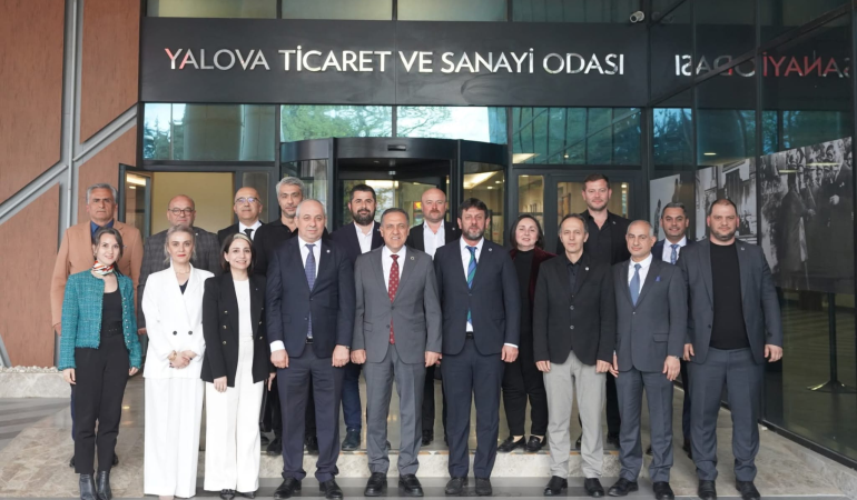 Yalova Valisi Dr. Ahmet Hamdi Usta’dan YTSO’ya İade-i Ziyaret: Ekonomik İş Birliği ve Girişimcilik Vurgusu