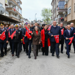 YALOVA’DA 23 NİSAN COŞKUSU: HÜZÜN VE GURUR AYNI MEYDANDA BULUŞTU