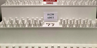 Yalova’da Uyuşturucu Operasyonu: 10 Bin 230 Hap Ele Geçirildi, 2 Şüpheli Tutuklandı