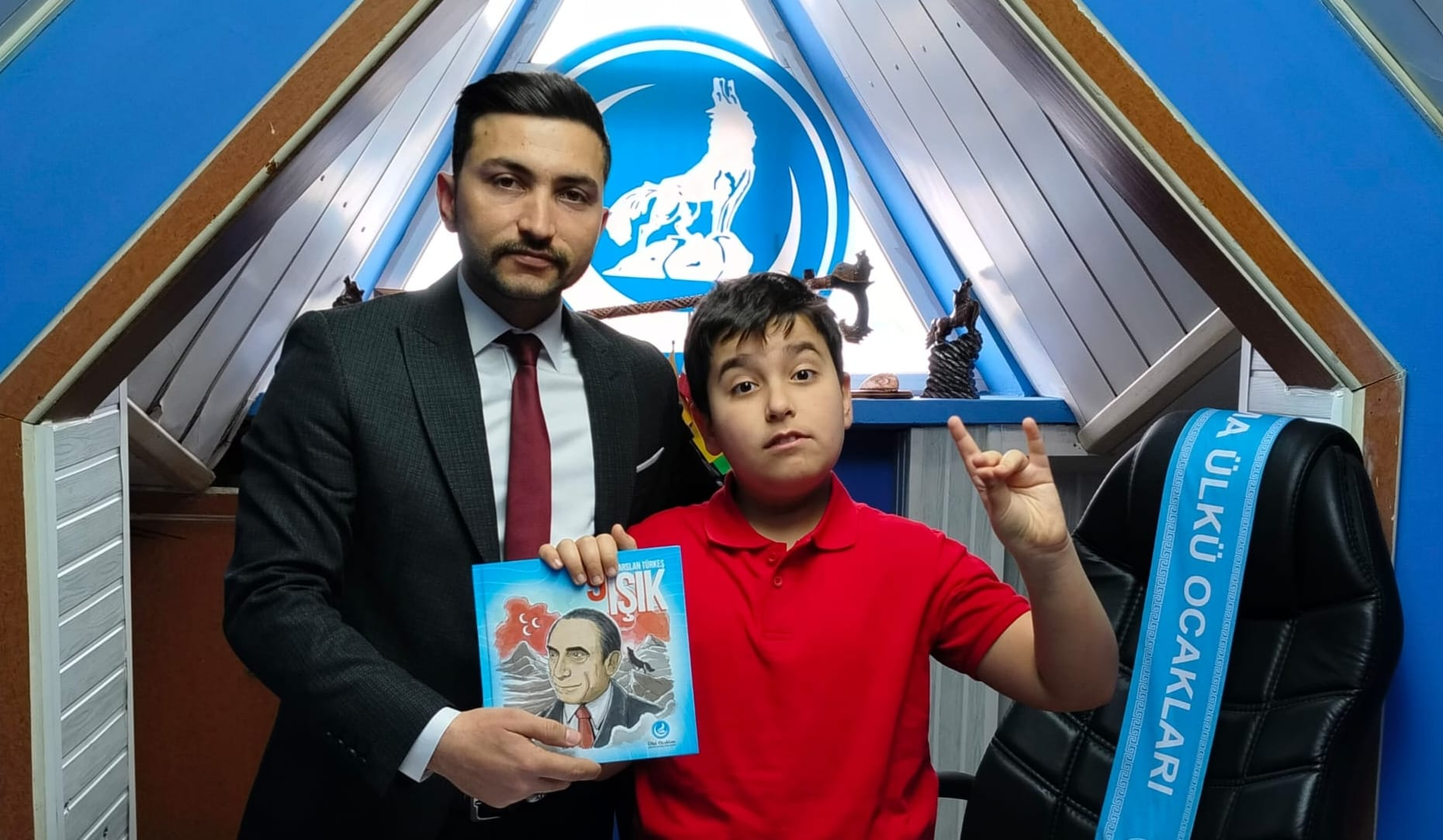 Ülkü Ocakları Yalova İl Başkanlığı’nda 23 Nisan Coşkusu: Temsili Koltuk Çocuklara Emanet Edildi