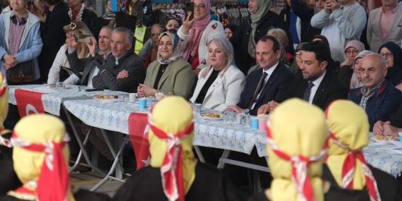 ÇİFTLİKKÖY’DE KADIN EL EMEĞİ PAZARI SEZONU AÇTI