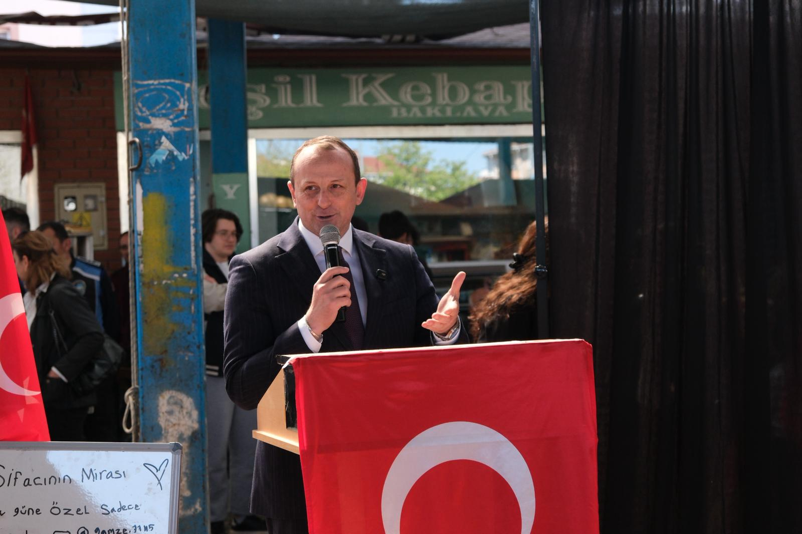 ÇİFTLİKKÖY’DE KADIN EL EMEĞİ PAZARI SEZONU AÇTI