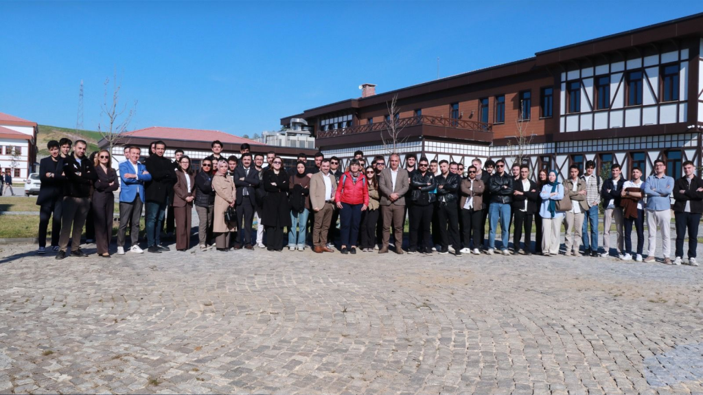 Yalova OSB’den TEKNOFEST Yolunda Gençlere Tam Destek