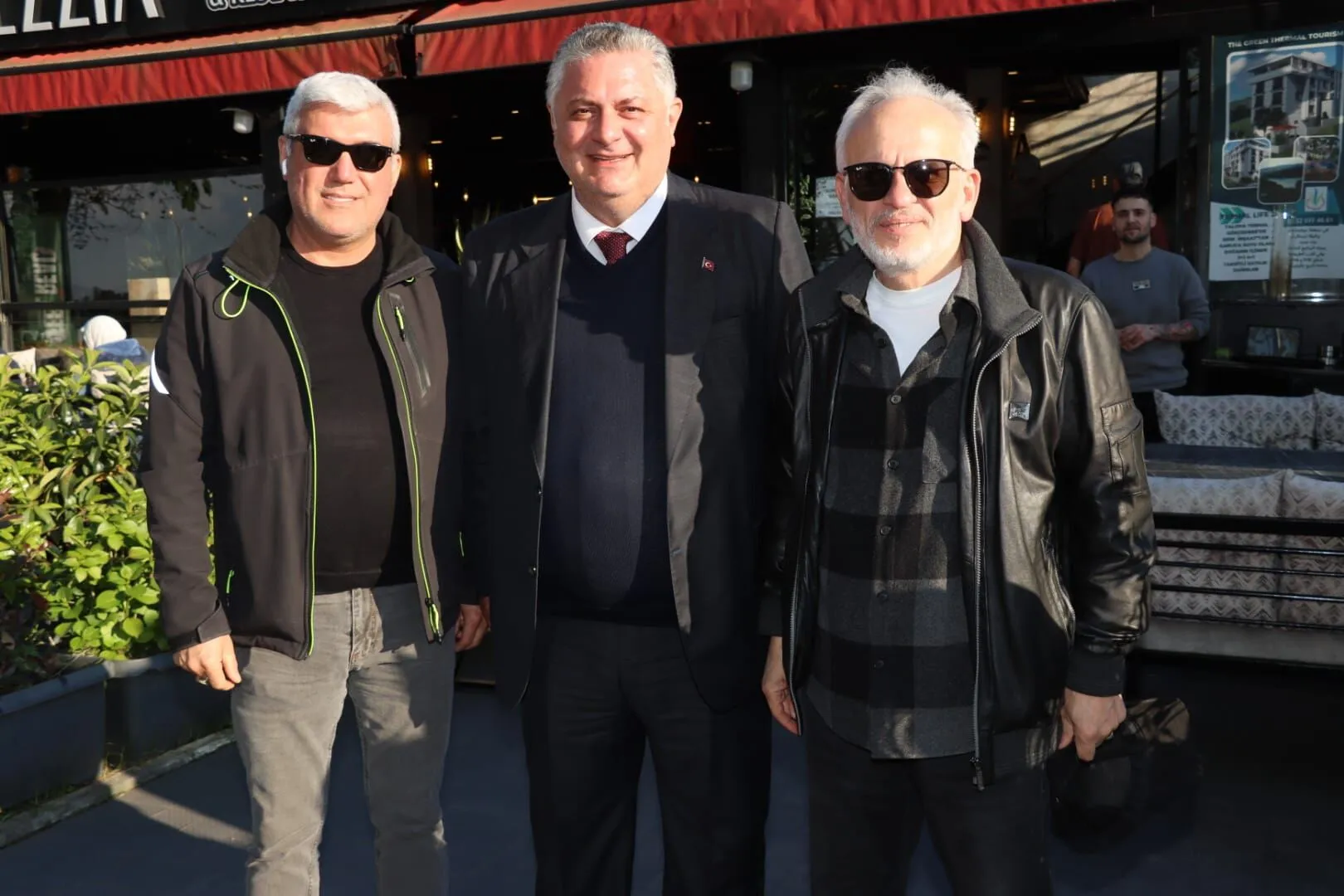 Yalova’da 23 Nisan Coşkusu Zirveye Ulaştı: Başkan Mehmet Gürel Çocuklarla Bayram Sevincini Paylaştı