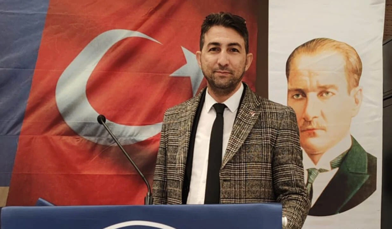 HÜRRİYETÇİ SENDİKALAR KONFEDERASYONU 3. YAŞINI KUTLUYOR 6 HÜRRİYETÇİ SENDİKALAR KONFEDERASYONU 3. YAŞINI KUTLUYOR