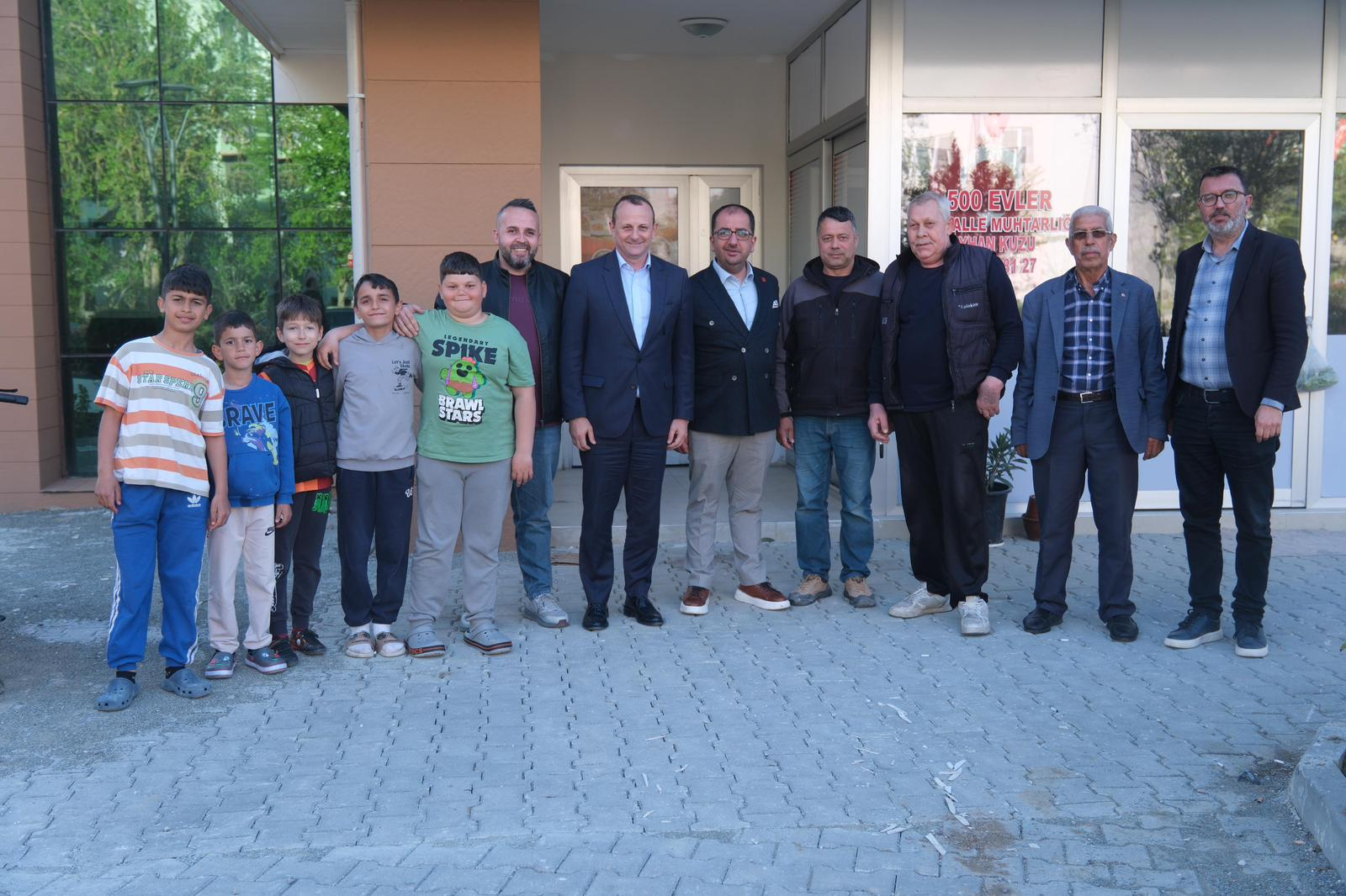 BAŞKAN YELE, 500 EVLER SOSYAL TESİSLERİ’NDEKİ ÇALIŞMALARI İNCELEDİ