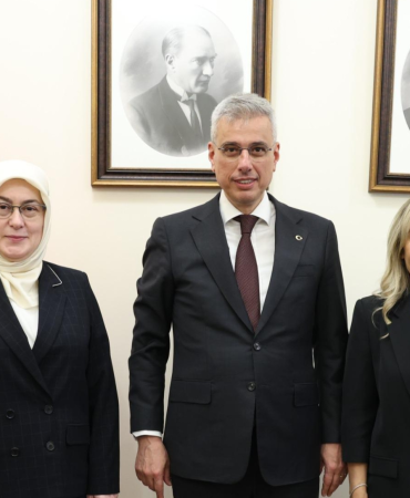 YALOVA’NIN TALEPLERİ ANKARA’DA MASAYA YATIRILDI: SAĞLIK VE EĞİTİMDE YENİ ADIMLAR GÜNDEMDE