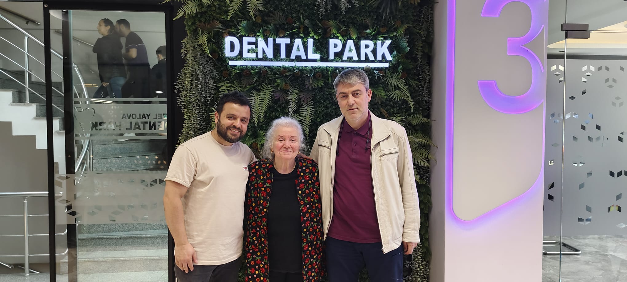YALOVA’DA DİŞ SAĞLIĞINDA GÜVENİN ADRESİ: YALOVA DENTAL PARK’A YOĞUN İLGİ SÜRÜYOR
