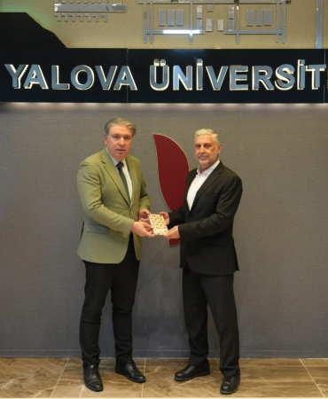 YALOVA ÜNİVERSİTESİ’NDE “UFKA YOLCULUK” İŞ BİRLİĞİ VE ÖDÜL TÖRENİ 5 YALOVA ÜNİVERSİTESİ’NDE “UFKA YOLCULUK” İŞ BİRLİĞİ VE ÖDÜL TÖRENİ