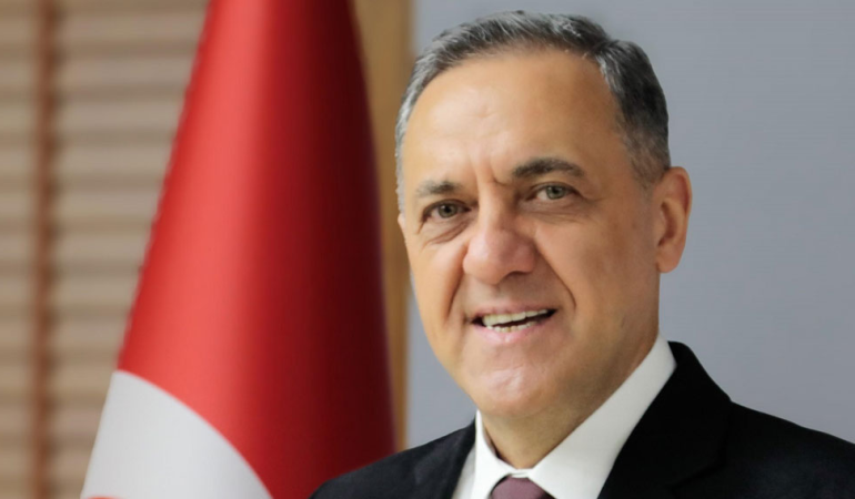 Yalova Valisi Dr. Ahmet Hamdi Usta’dan 1 Mayıs Mesajı: “Emeğin Gücüyle Güçlü Türkiye” 6 Yalova Valisi Dr. Ahmet Hamdi Usta’dan 1 Mayıs Mesajı: “Emeğin Gücüyle Güçlü Türkiye”