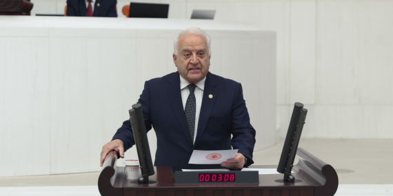 CHP’Lİ BECAN: “1 MAYIS KUTLAMA DEĞİL, HAKKINI ARAMA GÜNÜDÜR”