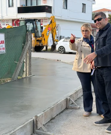 Altınova’da Kaldırımlar Yenileniyor: Sokaklar Daha Modern ve Güvenli