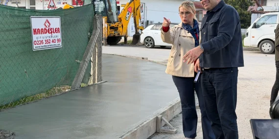 Altınova’da Kaldırımlar Yenileniyor: Sokaklar Daha Modern ve Güvenli