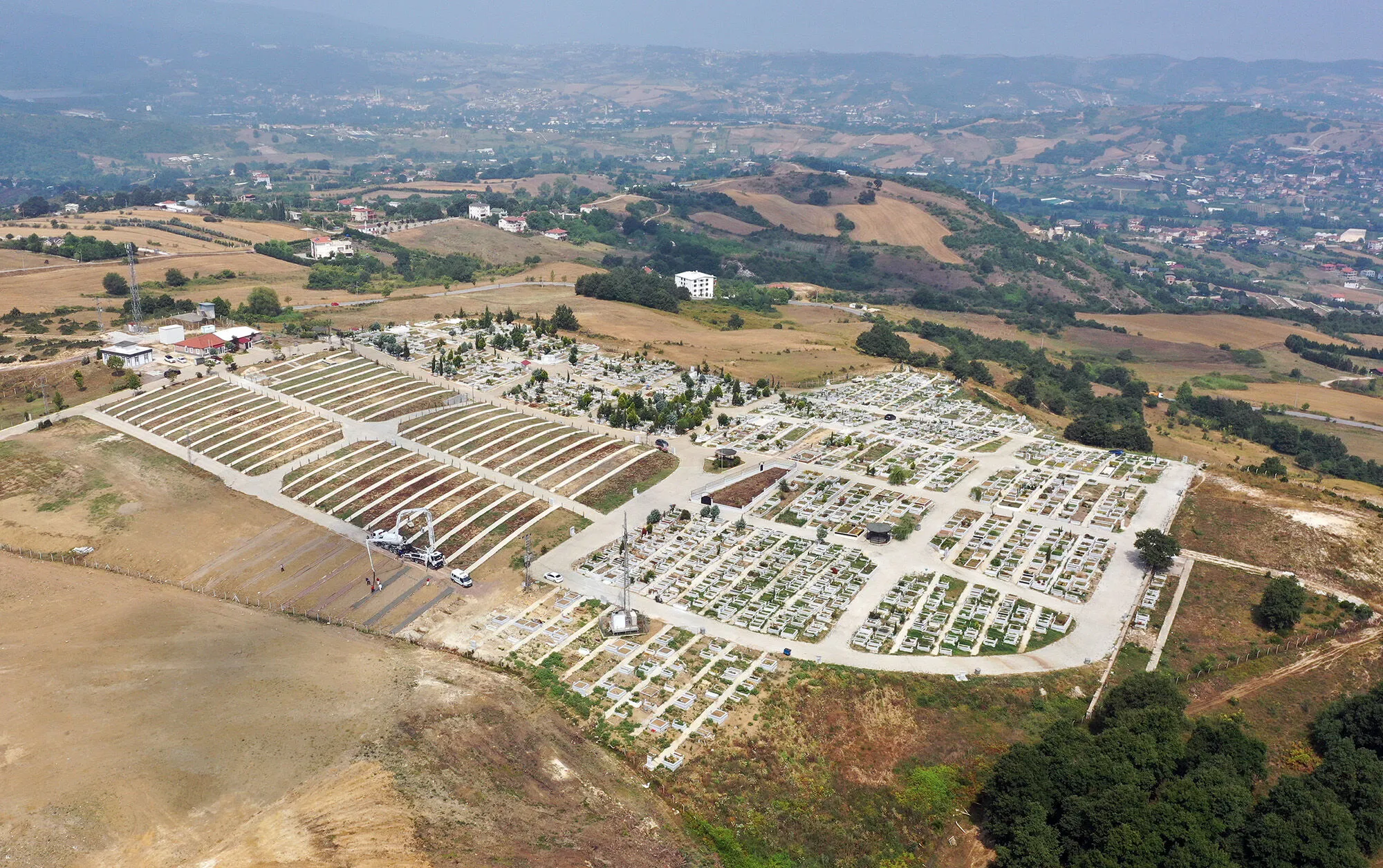 Yalova Belediyesi Mezarlıklar Müdürlüğü’nden Örnek Hizmet: 2026’nın İlk 3 Ayında 365 Cenazeye Destek 5 Yalova Belediyesi Mezarlıklar Müdürlüğü’nden Örnek Hizmet: 2026’nın İlk 3 Ayında 365 Cenazeye Destek
