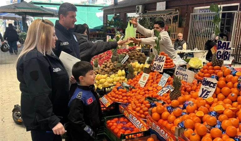 MİNİK POLİS ÇINAR, PAZAR DENETLEMESİNE KATILDI