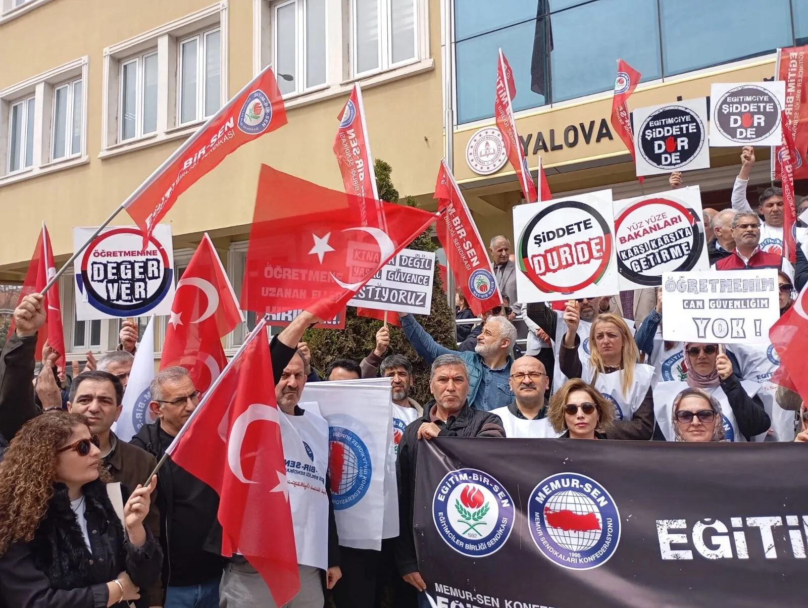 Kotçioğlu Yalova’dan Haykırdı: “Eğitimciler Can Güvenliği İstiyor”