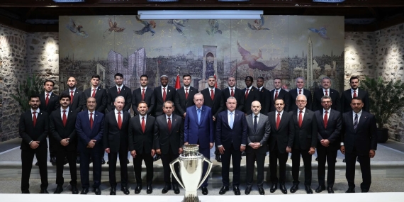 Cumhurbaşkanı Erdoğan’dan Şampiyon Galatasaray’a Kabul: