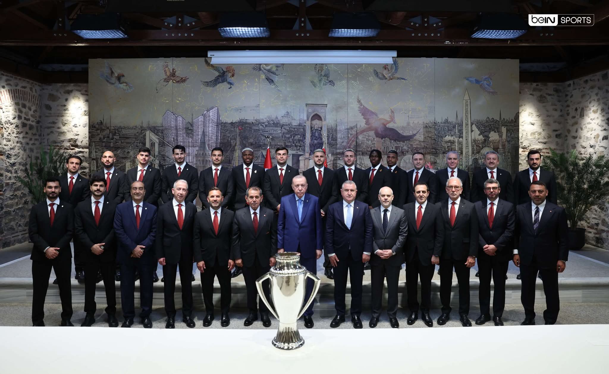 Cumhurbaşkanı Erdoğan’dan Şampiyon Galatasaray’a Kabul: