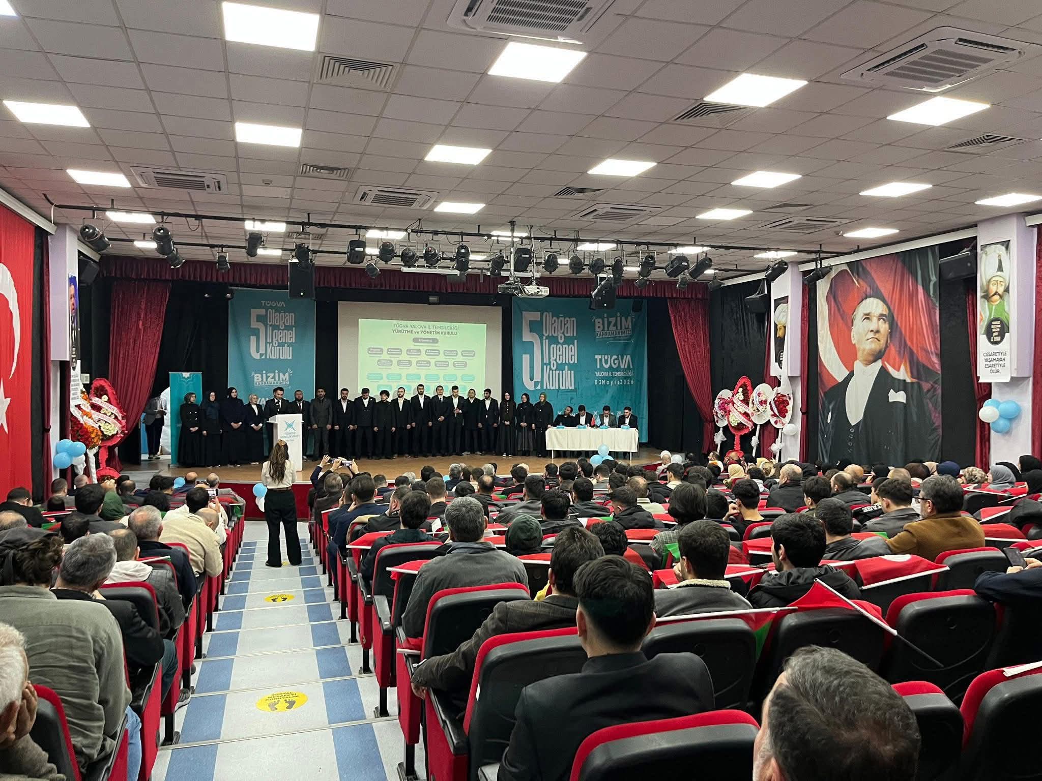 BAHÇEKAPILI GENÇLERLE BULUŞTU: TÜGVA YALOVA’DA GÖREV DEĞİŞİMİ
