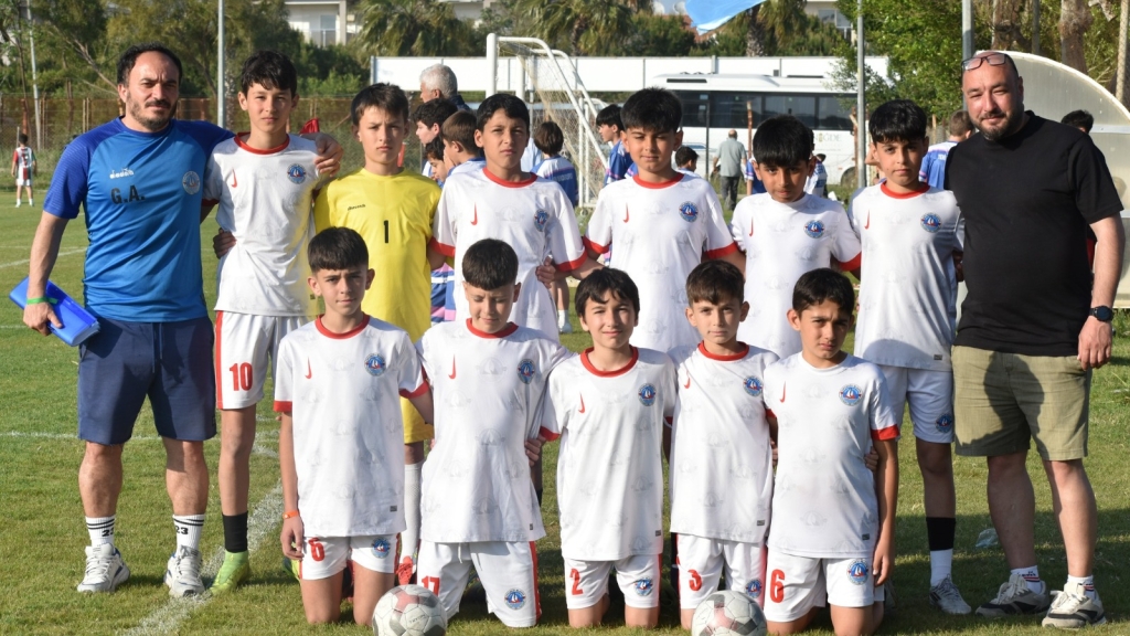 ÇİFTLİKKÖY BELEDİYESPOR U-12’LERİ INTERNATİONAL CUP HEYECANI YAŞADI