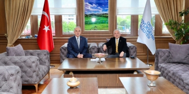 Ordu Valisi Muammer Erol’dan Başkan Dr. Mehmet Hilmi Güler’e Geçmiş Olsun Ziyareti